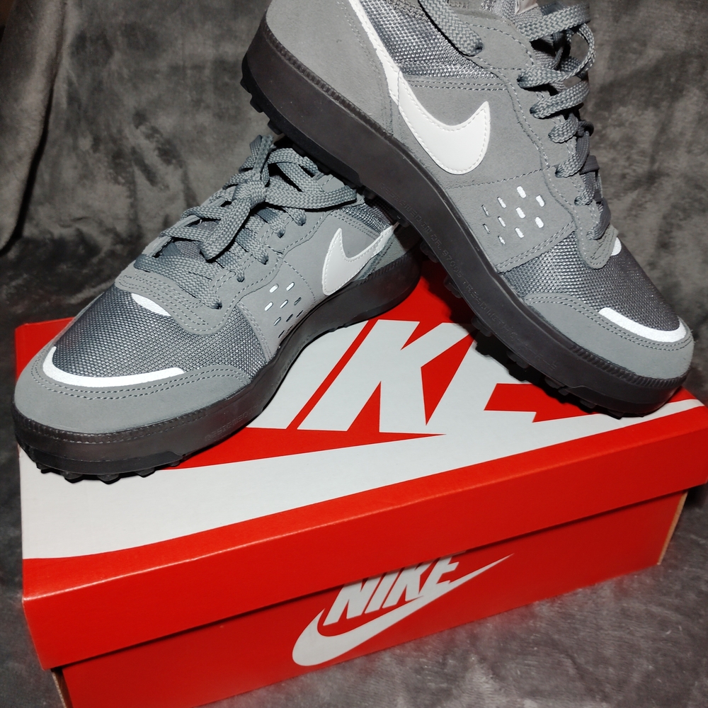 Nike City Men's Gray Sneakers